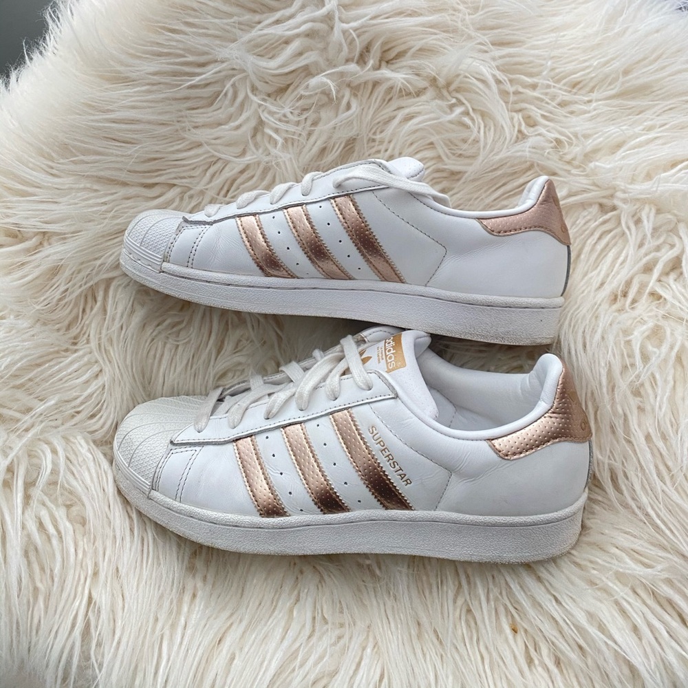 Adidas superstar